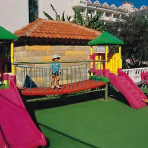Hotel Club Pineta, Armutalan